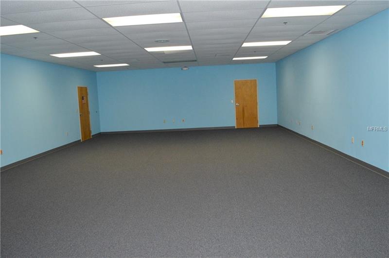 140 Unit Mini Storage + 18 pad RV Resort + Commercial Building in Citra, Florida $1,500,000