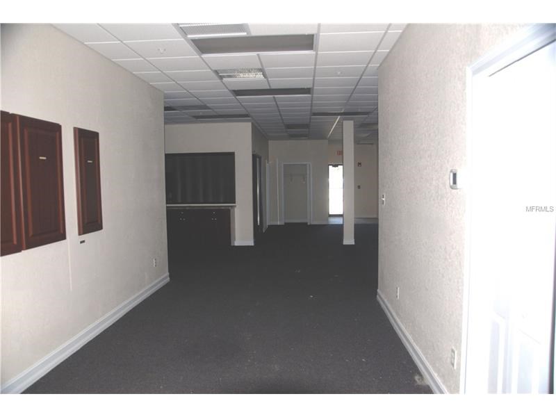 10 Acres with 32,00 Sq Ft Office and Warehouse Space For Sale in Arcadia, FL $950,000