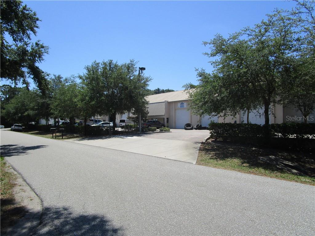 Warehouses For Sale in Port Charlotte - 4 Units / 12,700 SF All Leased $1,500,000