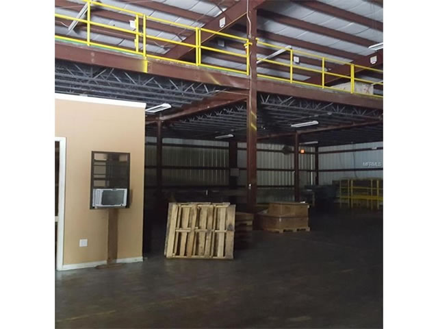 Warehouse For Sale in Ruskin, FL $1,499,000