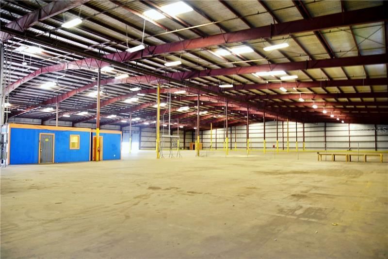 61,000 sf warehouse for sale in Winter Haven, FL $4,575,000