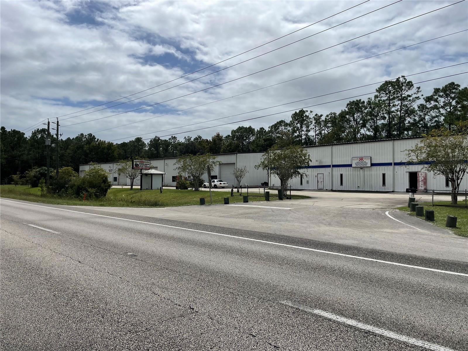 3 Industrial Warehouses For Sale in Bunnell, FL - 14,400 sq ft - 100% Leased!