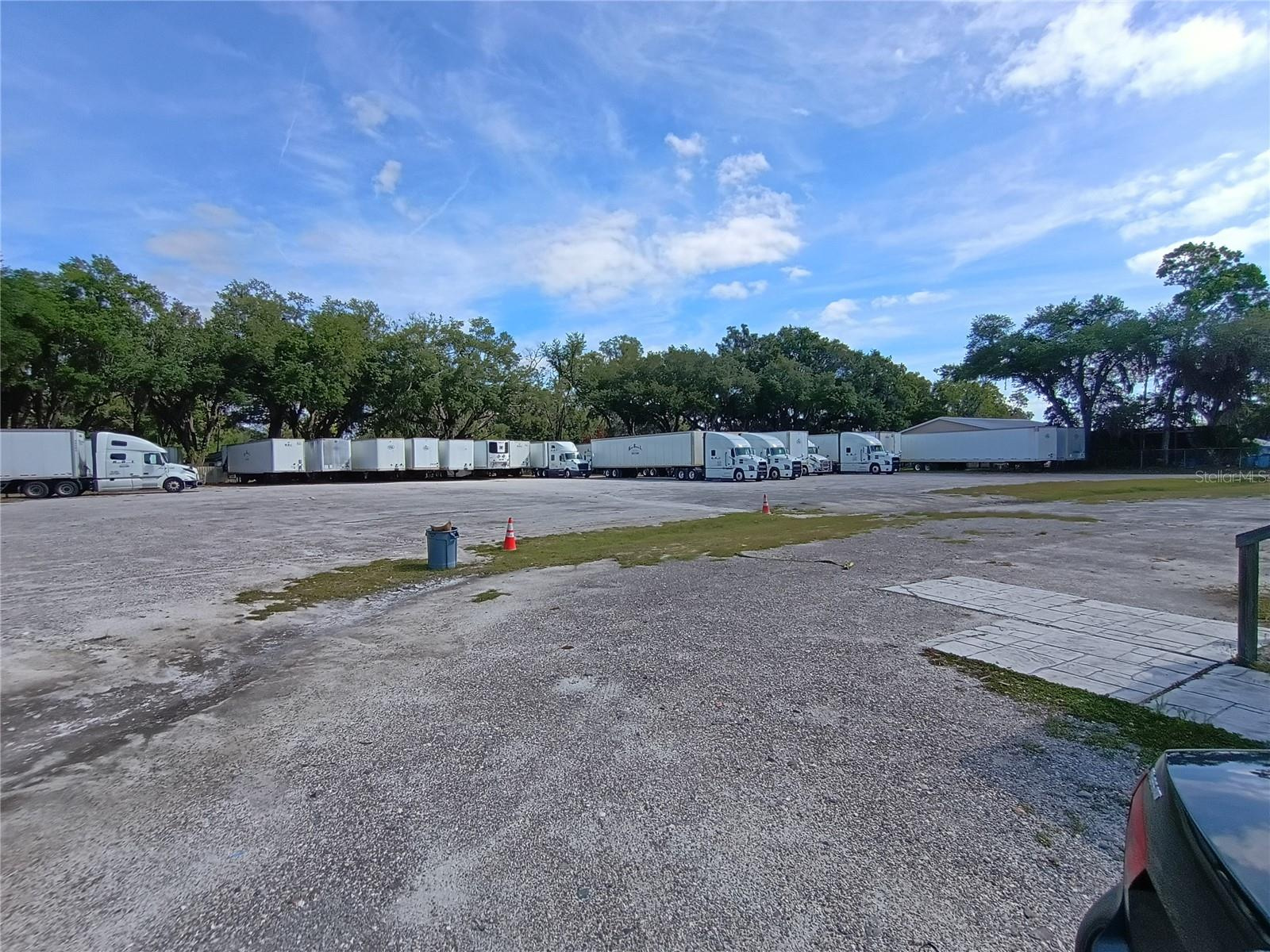 Industrial / Commercial property with storage yard - 5 acres For Sale in Plant City, FL $2,000,000