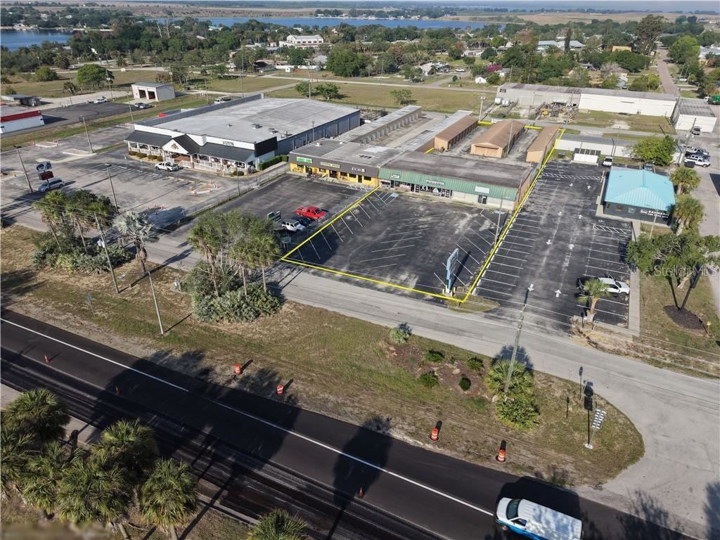 30 Storage Units + 4,650 sq ft of retail Space For Sale in Lake Placid, FL $849,900