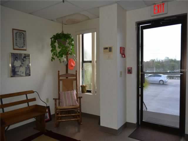 Warehouses For Sale in Winter Haven, Florida - 47,000 sq ft $1,800,000