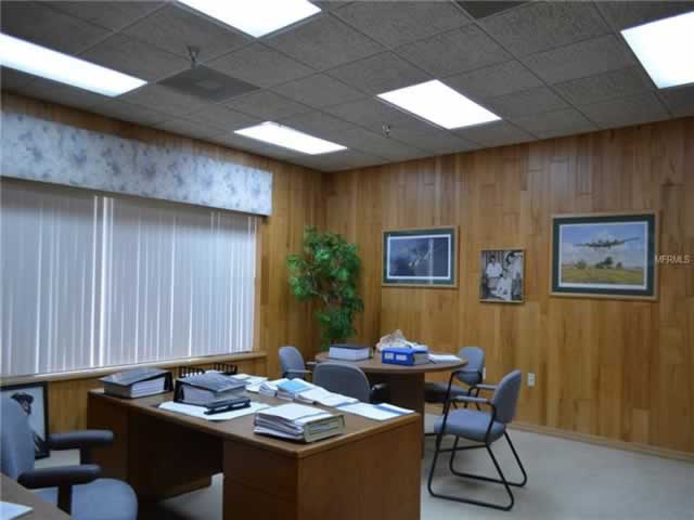Warehouses For Sale in Winter Haven, Florida - 47,000 sq ft $1,800,000