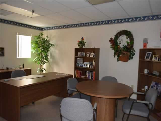 Warehouses For Sale in Winter Haven, Florida - 47,000 sq ft $1,800,000