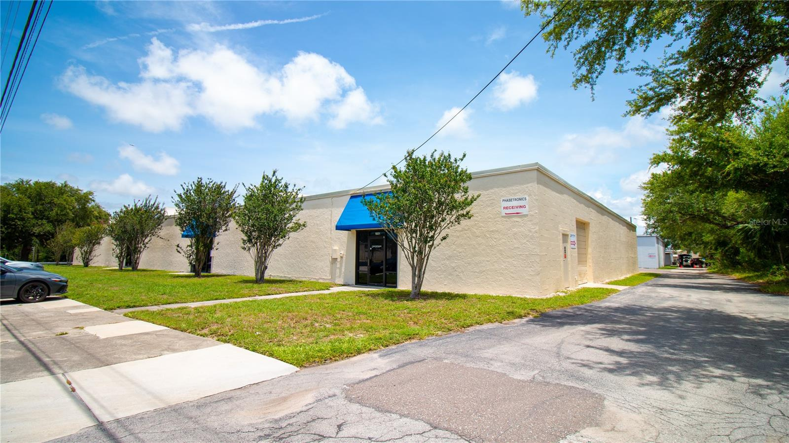 Clearwater FL Warehouse For Sale - 20,000 Sq Ft $3,600,000