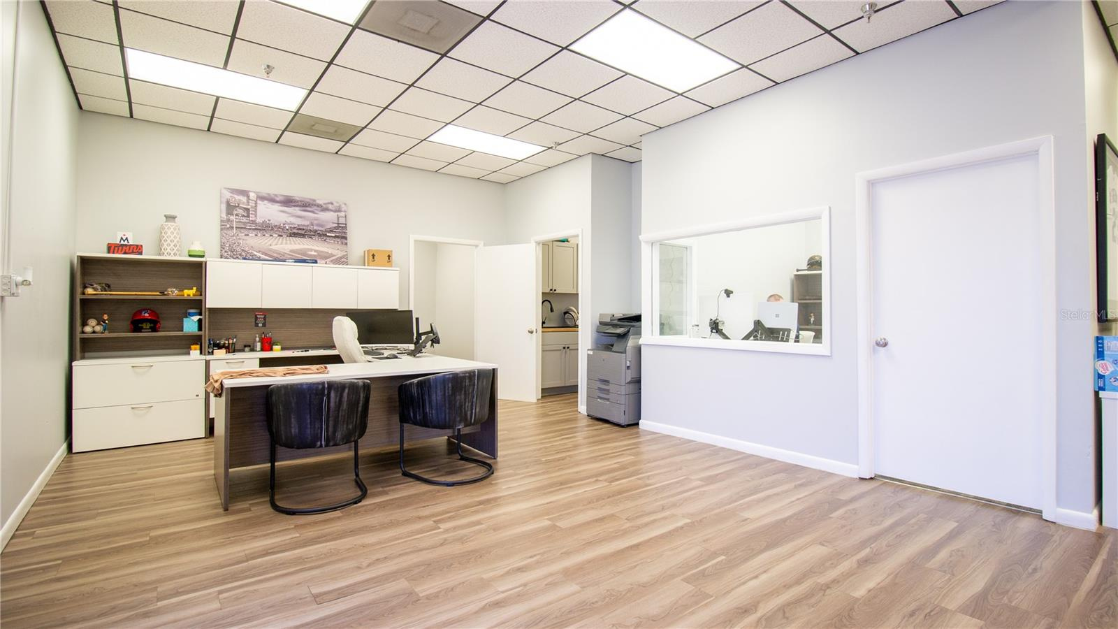Clearwater FL Warehouse For Sale - 20,000 Sq Ft $3,600,000