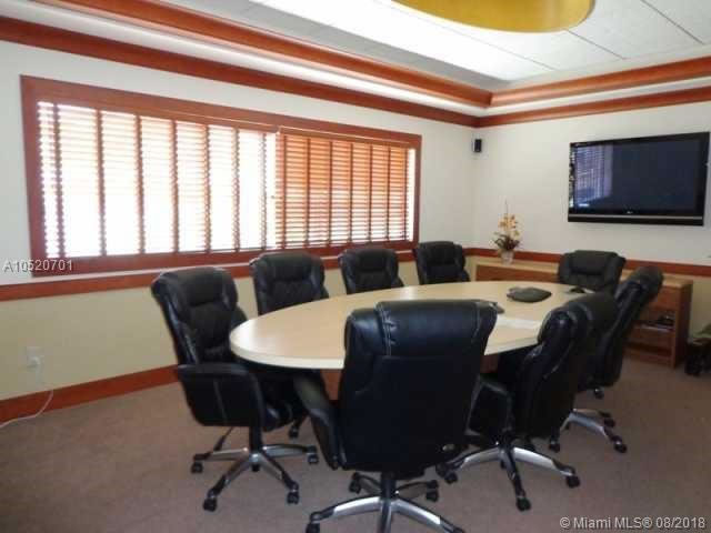 2 Buildings - Offices and Warehouse Space in Hollywood, FL 15,000 sq ft $2,200,000