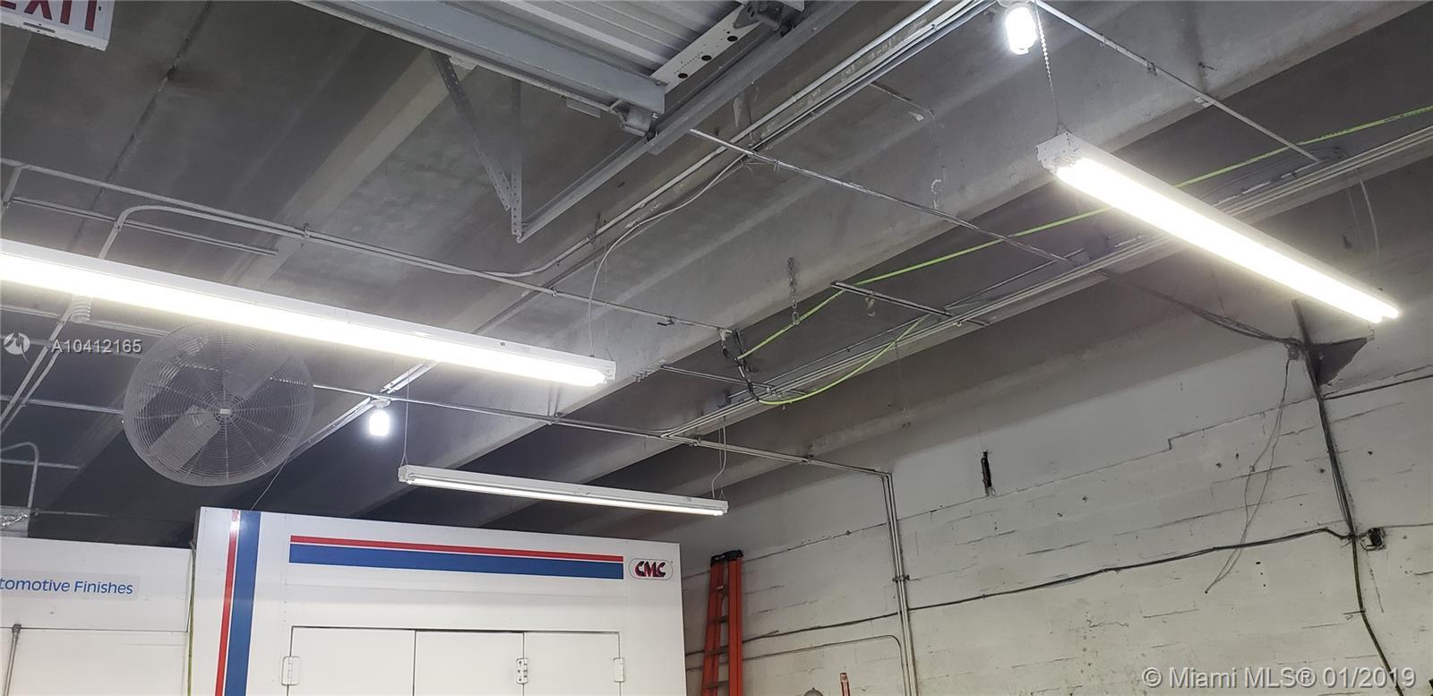 Warehouse For Sale in Miami, Florida - 13,000 sq ft $1,975,000