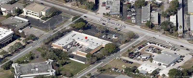 Strip Center For Sale in Clearwater, Florida - 17,800 sq ft - 100% leased $ 2,700,000