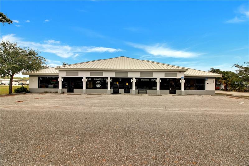 4 Unit Strip Center + 54 Mini Storage and Warehouse Units For Sale in Englewood $2,000,000