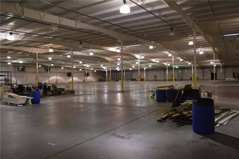 Office Space and Warehouse Space in Lake Wales - 120,000 sq ft space on 10 acres $5,500,000